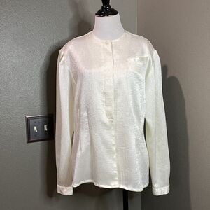 Oscar De La Renta Vintage Textured Cream Long Sleeve Blouse Button Down
